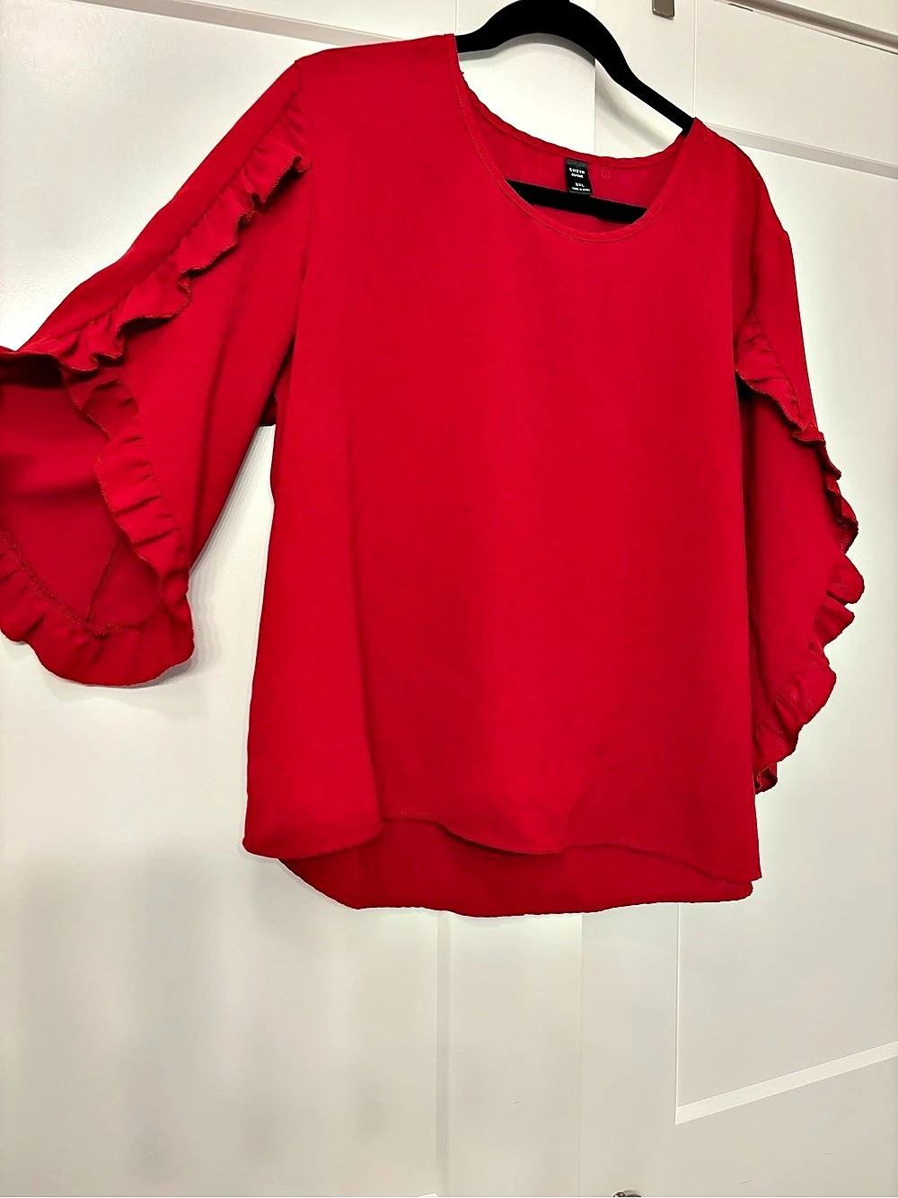 SHEIN Ruffle Sleeve Blouse in Red Size XL Like New